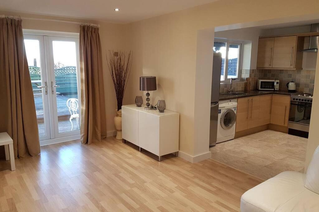 Sister'S Apartment 래넬리 외부 사진